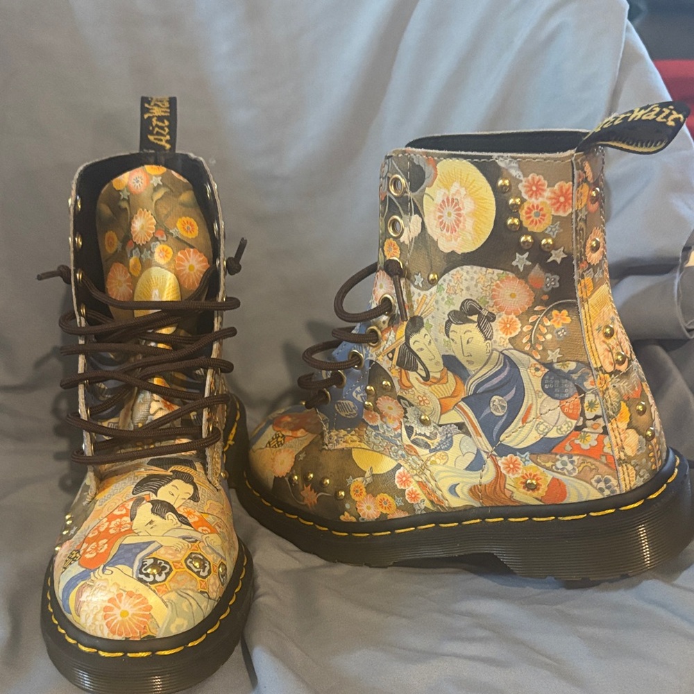 Dr. Martens Pascal Oriental Stud Boots - Picture 2 of 8